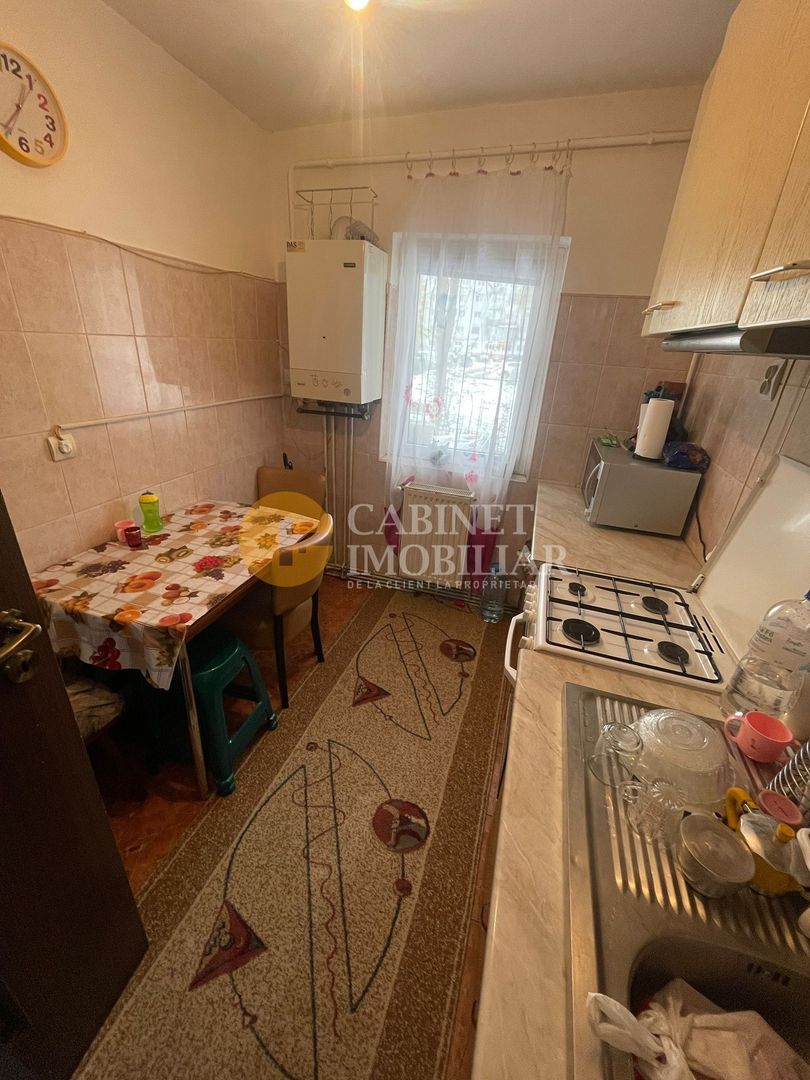 2 camere decomandat, mobilat-utilat, zona DACIA - Poză 2