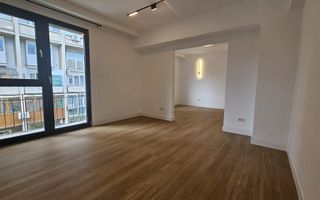 Unirii - Centru - 3 camere - Centrala proprie - mobila la comanda - Poză 3