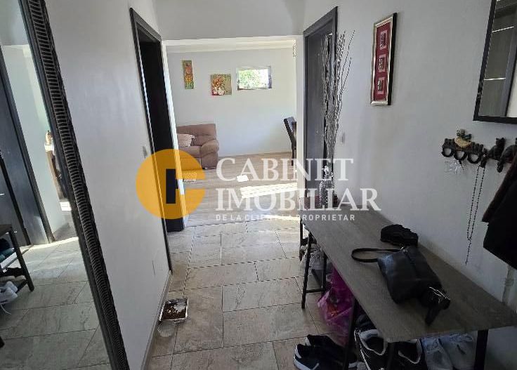 Casa tip duplex - constructie proprie - la asfalt - Poză 18