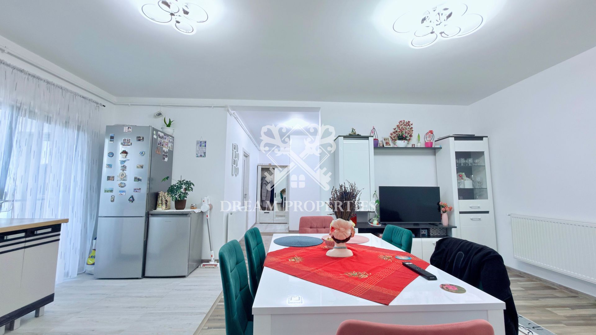 Apartament cu 2 camere la cheie, balcon, parcare, Apahida - Poză 3