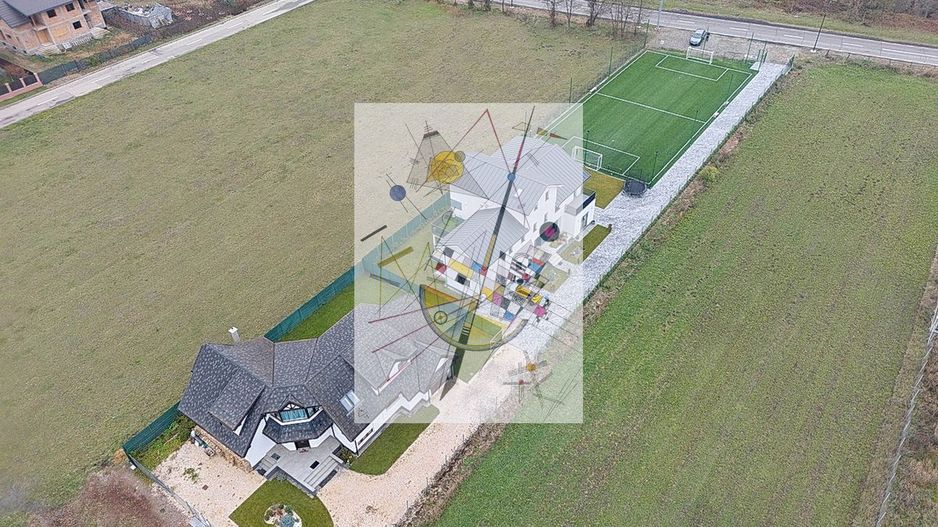 Proprietate Deosebita - Poză 9