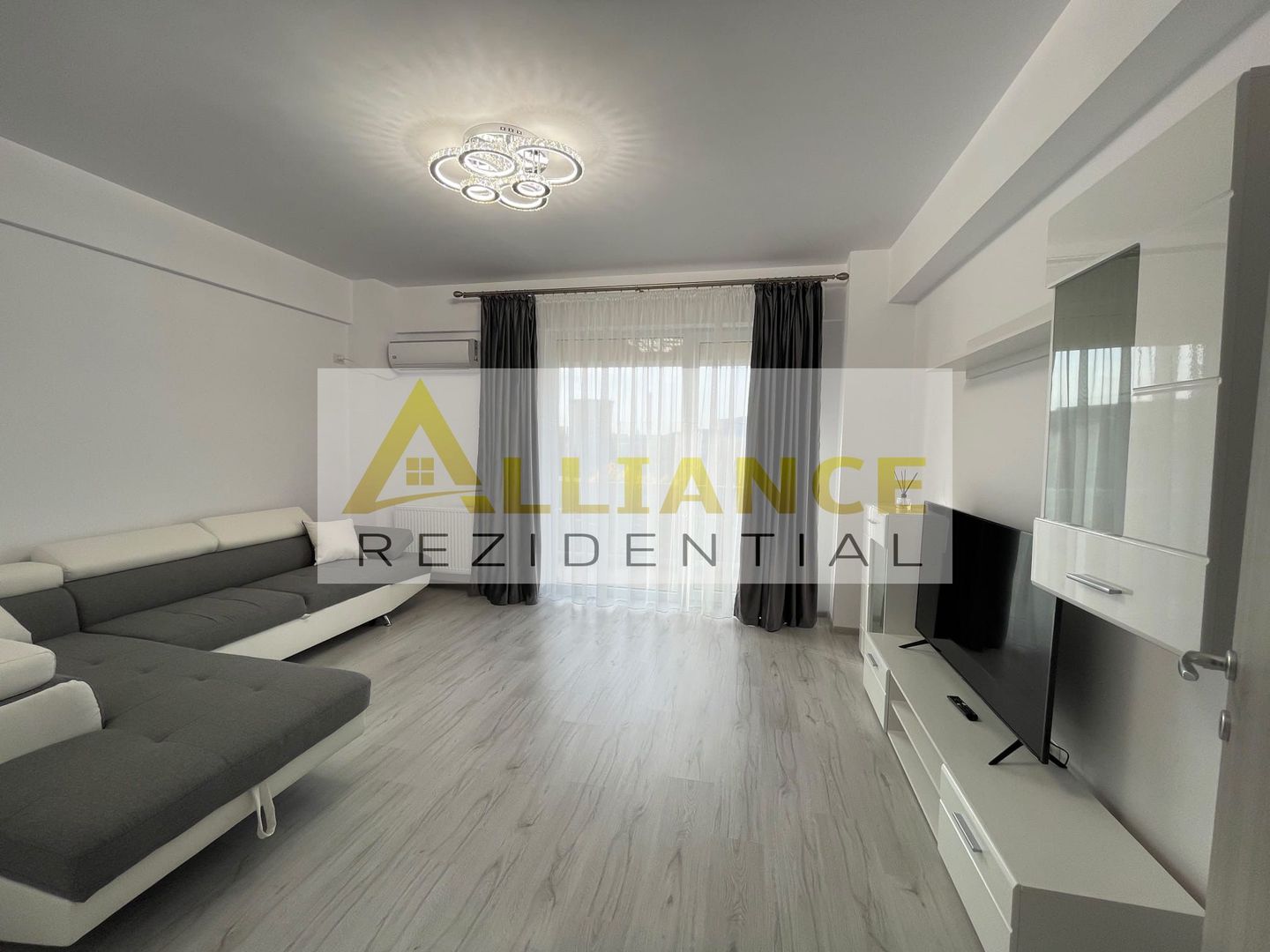 Apartament 2 camere decomandat, langa pasarela pietonala Berceni - Poză 4
