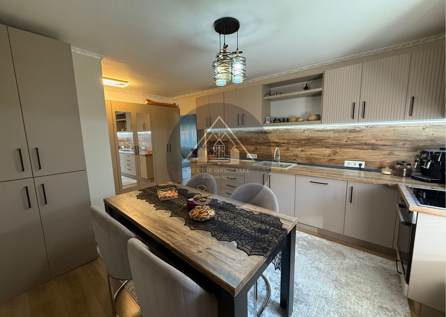 Apartament 3 camere, Medias - Poză 6