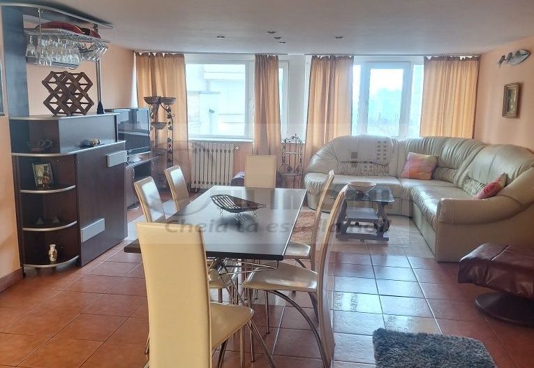 Apartament 3 camere decomandat | Centru Civic - Poză 1