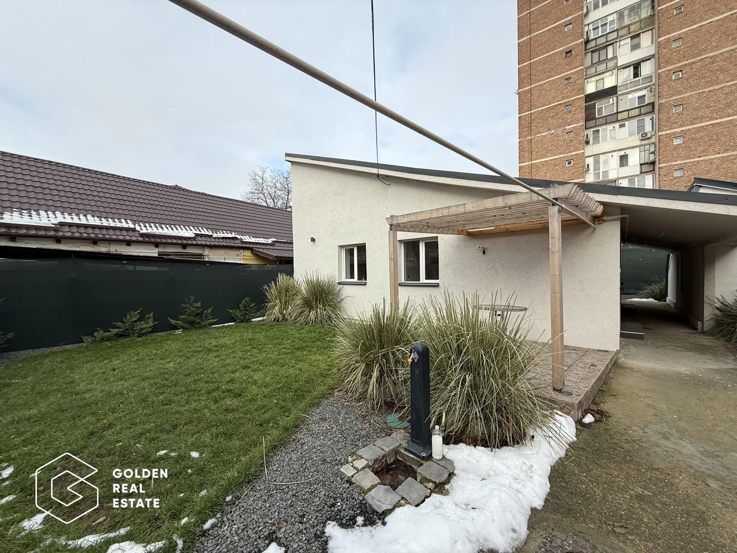Casa pretabila pentru uz comercial/rezidential, teren 290 mp,  zona Cocorilor - Poză 2