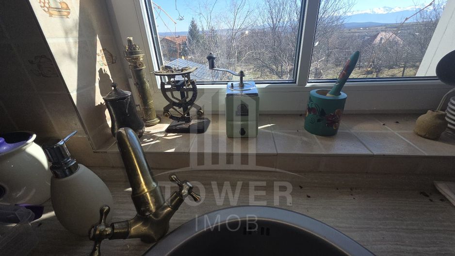 Casa de inchiriat cu vedere panoramica spre munti langa Sibiu - Poză 2