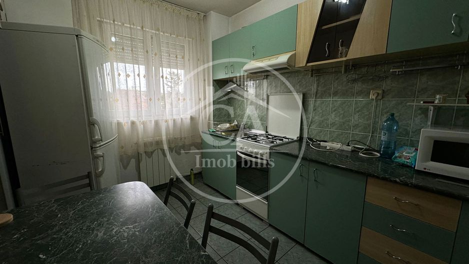 Apartament cu 3 camere de închiriat în zona Rogerius, Oradea. - Poză 9