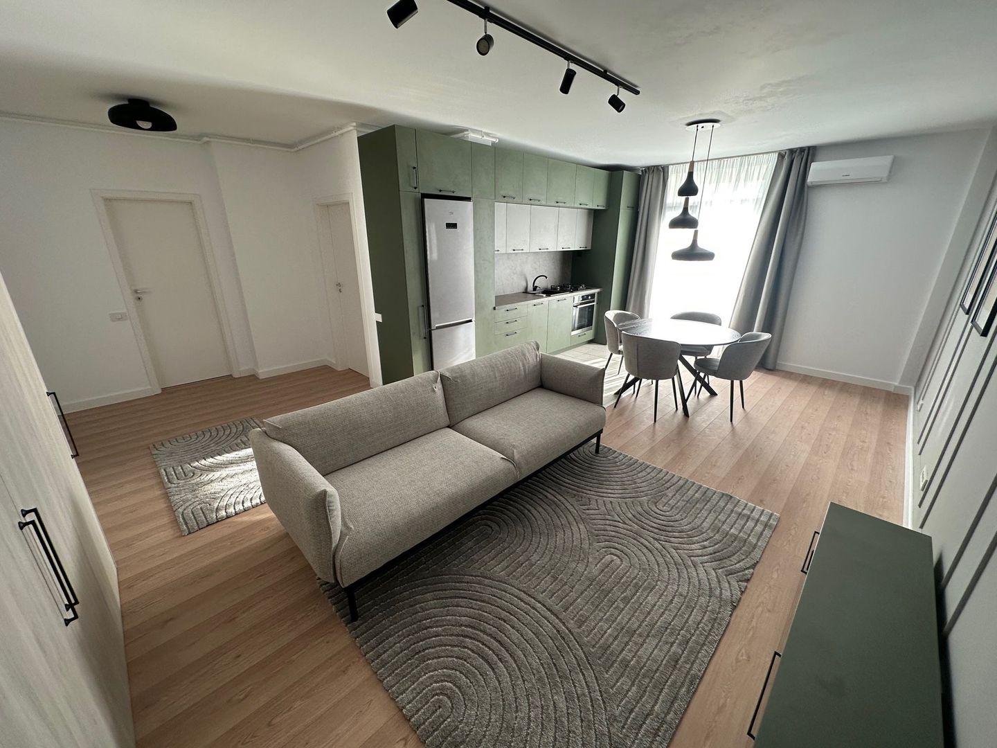 Apartament 2 camere Vivalia - Take Ionescu - Poză 1