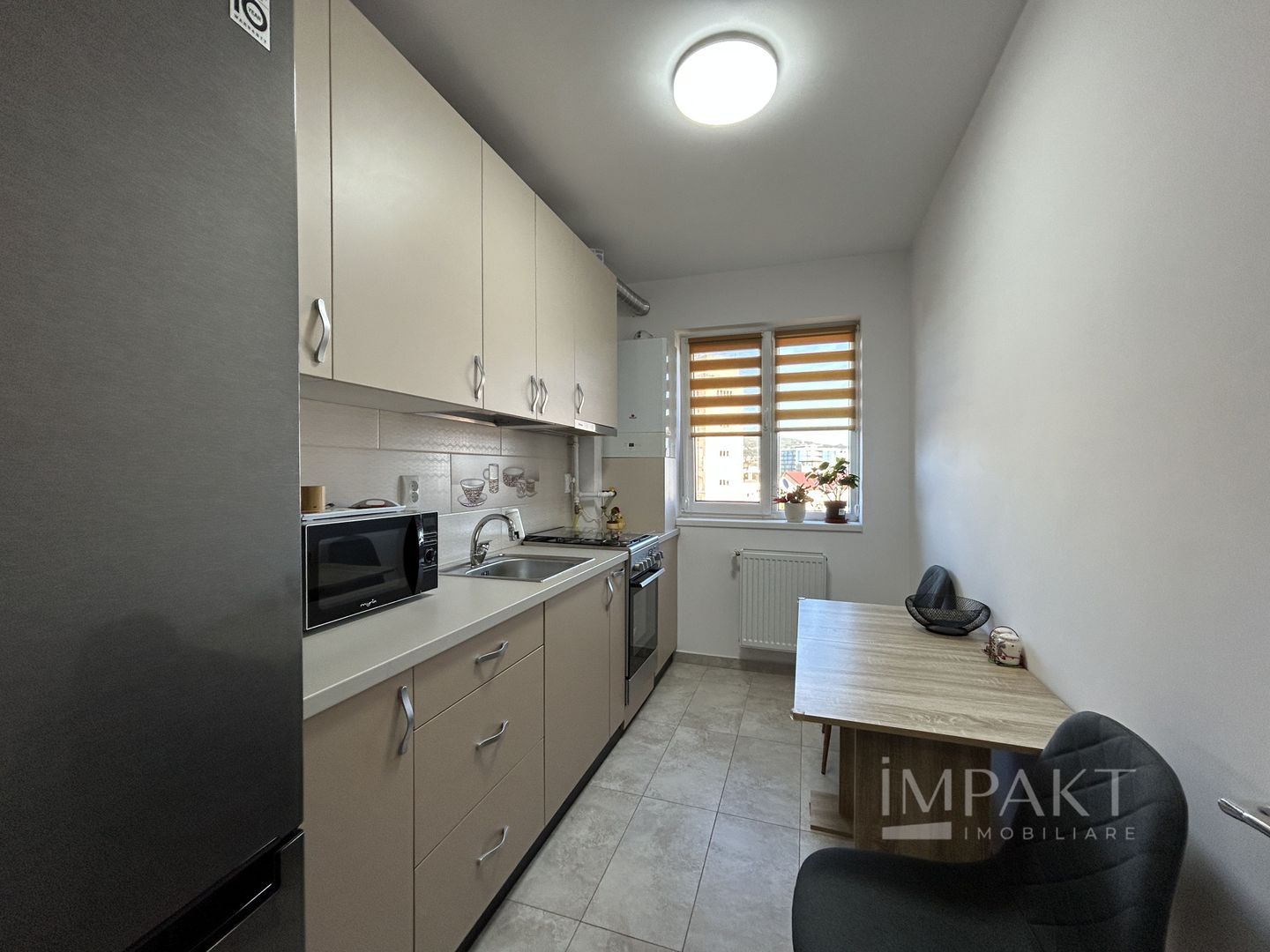 Vanzare apartament bloc nou, etaj intermediar, Piata 1 Mai! - Poză 8