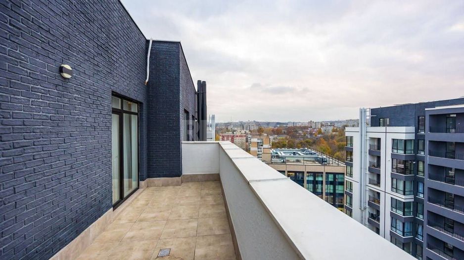 Penthouse de Lux cu Terasă și Priveliște Panoramică - Poză 9