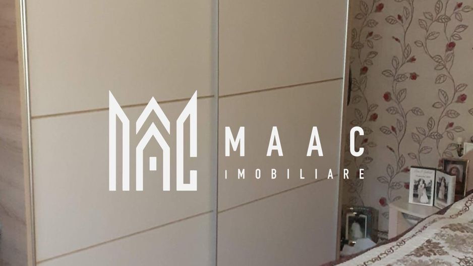 Casă Terezian I Garaj și vecinătate liniștită  I Terezian - Poză 9