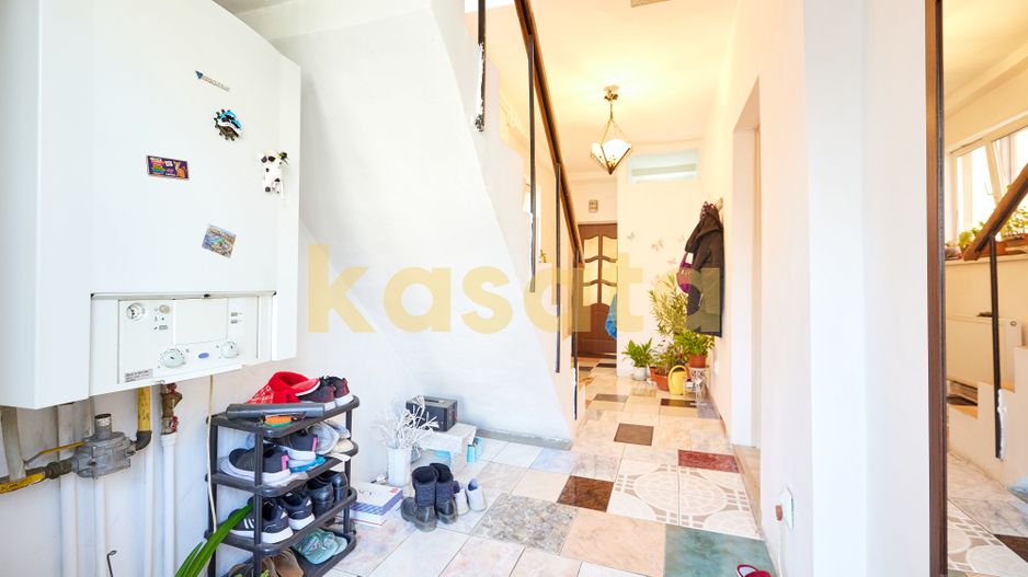 Casă cu 4 camere si curte | zona Regie | teren 252 mp - Poză 20