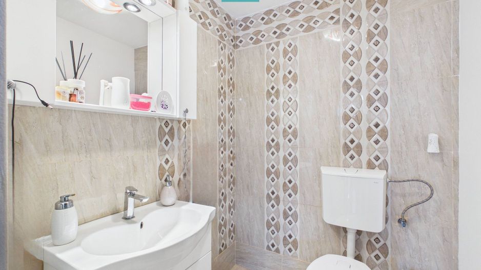 Casa plus spatiu comercial Dudestii Noi - Poză 26