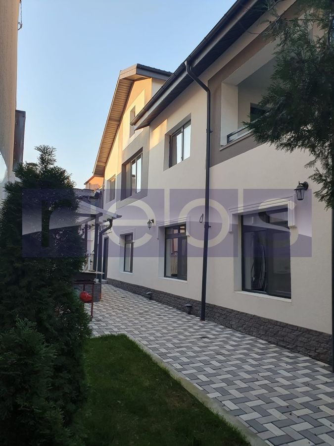 VANZARE VILA  CURTE INDIVIDUALA 7 CAMERE -Brancoveanu - Poză 1