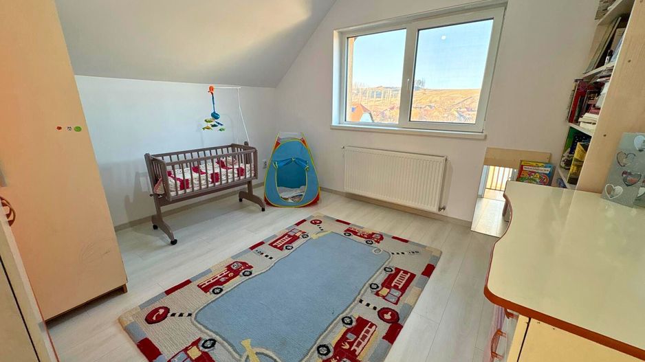 Casa cu 4 camere 123 M² utili + 500 M² teren Sfantu Gheorghe - Poză 8
