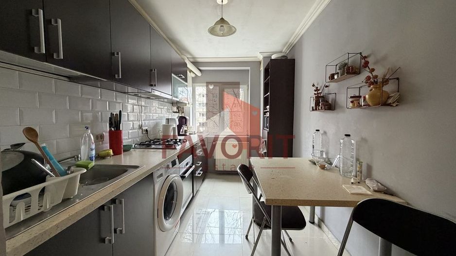 Etaj 2. Zona excelenta. Cu centrala termica proprie - Poză 2