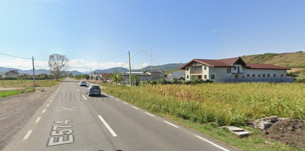 Teren de vânzare în Oituz, judet Bacau - Poză 1