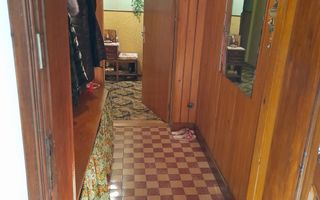 Apartament 4 camere, ultracentral, 90 mp utili, Campina, Prahova - Poză 1