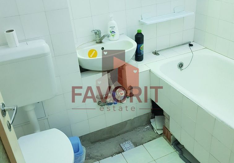 3 camere | etaj intermediar | lift | zona excelenta | boxa | - Poză 12