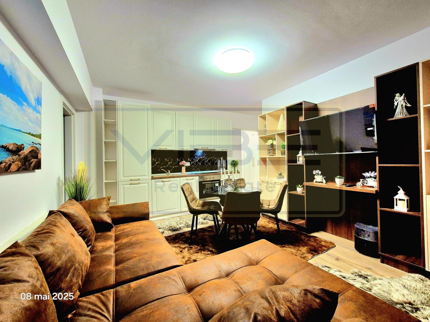 Apartament 3 camere NOU pe malul lacului Aroneanu - Poză 1