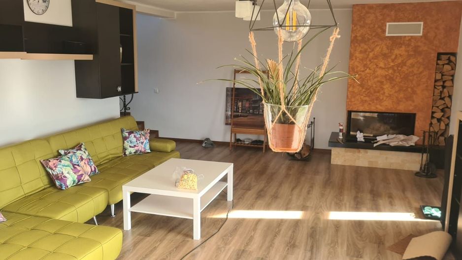 Refugiu la munte - casă cu 3070 mp teren și vedere spre Vârful Rânca - Poză 10