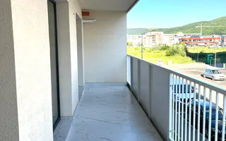 Apartament 3 camere | Parcare | Etaj 1 | Eroilor - Floresti - Poză 13