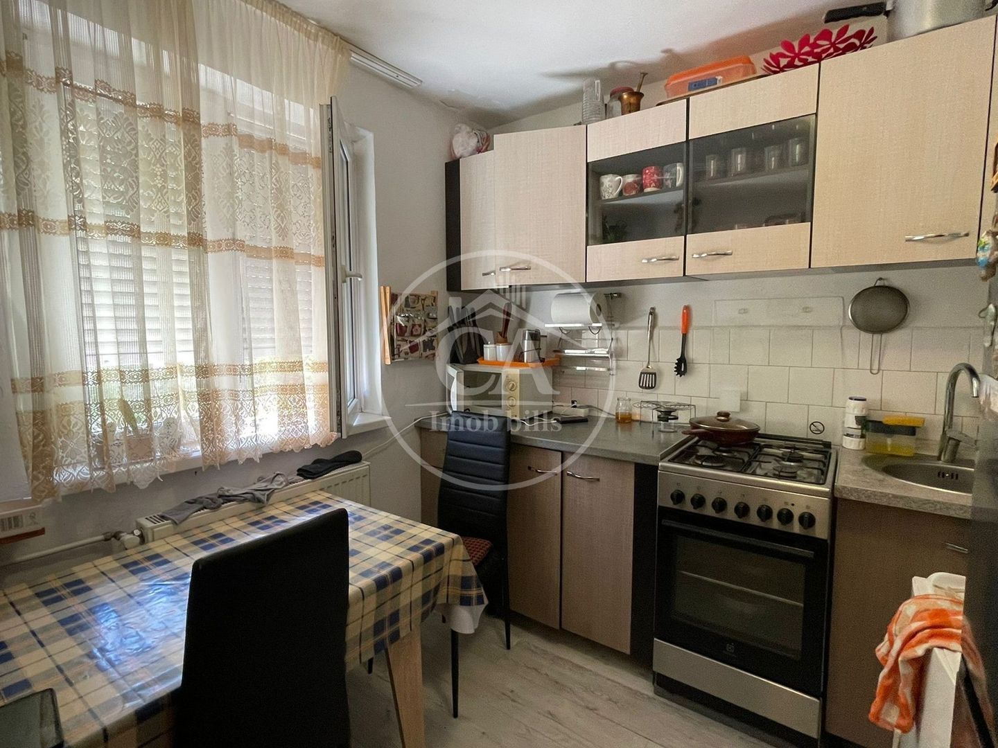 Apartament cu o cameră de vânzare in zona Rogerius, Oradea - Poză 5