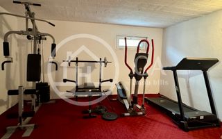 Casă de vânzare cu 6 camere in cartierul Tineretului, Oradea - Poză 25