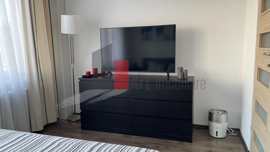 APARTAMENT 2 CAMERE -SALA PALATULUI - Poză 8