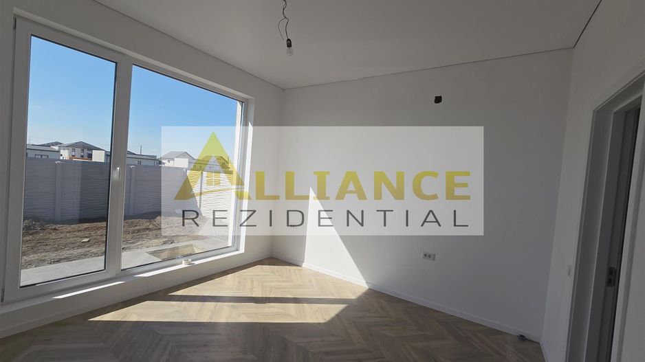 Casa individuala- 4 camere- 371mp teren- placa de beton - Poză 7
