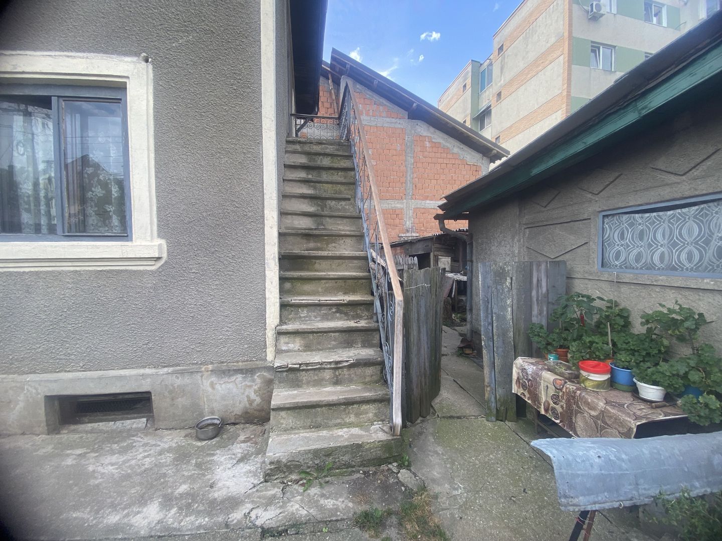 Vanzare casa cu 6 camere in Targoviste - vizavi de Colegiul Carabella - Poză 22