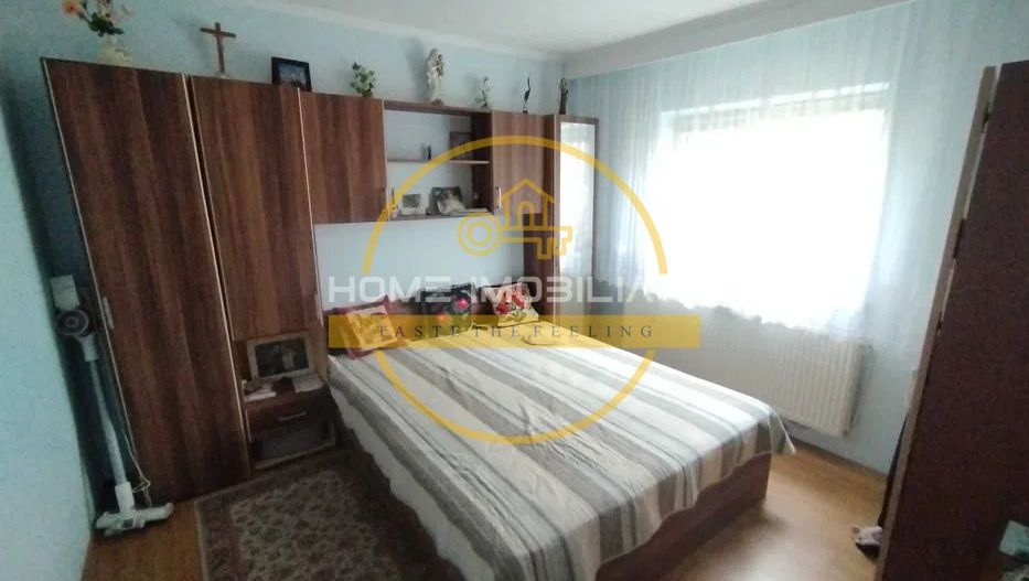 Etaj 1 Apartament 4 Camere-Decomandat 81mp!/2Bai-Bloc din 1984 Zona Frumoasa - Poză 2