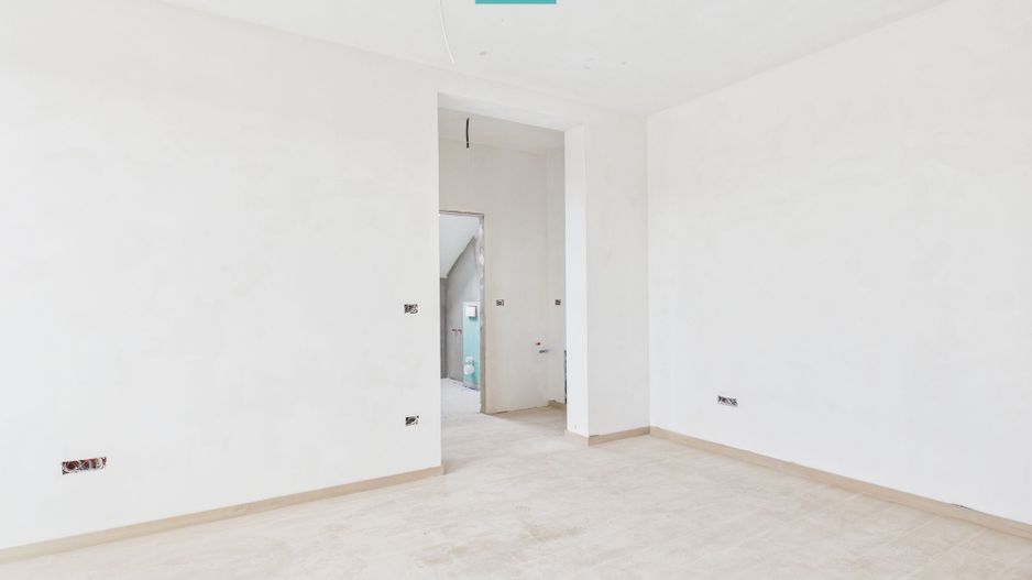 Apartament la mansardă în Freidorf - Shopping City - Poză 6