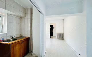 ultracentral unirii fantani   2 camere decomandate - Poză 4