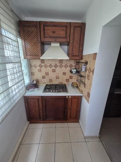 Apartament 2 camere de vânzare, Aviatiei, etaj 3/4, loc parcare inclus - Poză 10