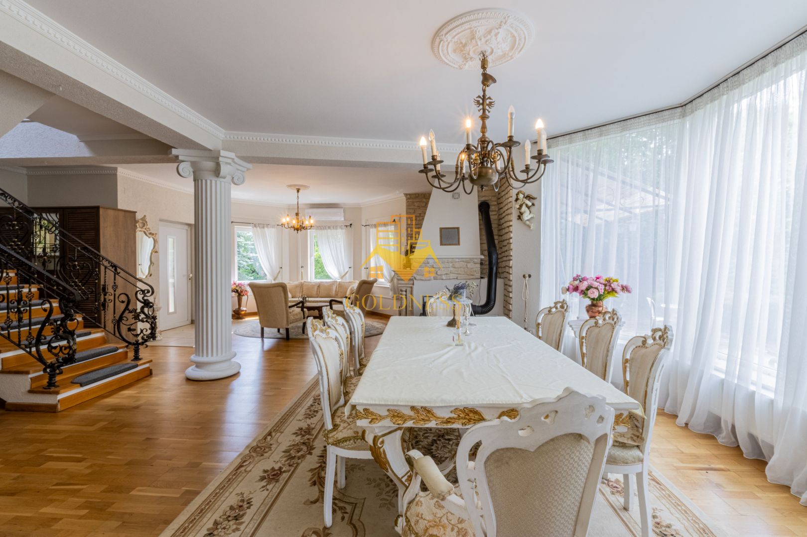 Casa individuala, 5 camere, dressing,garaj, 1000 mp gradina, Borhanci - Poză 1