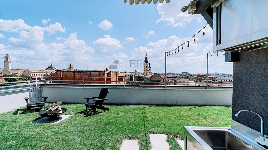 Penthouse de lux 530 mp ultracentral in Oradea - Poză 73