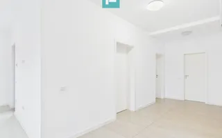 Apartament cu 2 camere, terasă generoasă – Moșnița - Poză 11