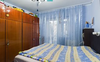 Apartament cu 3 camere în zona Lipovei - Poză 7