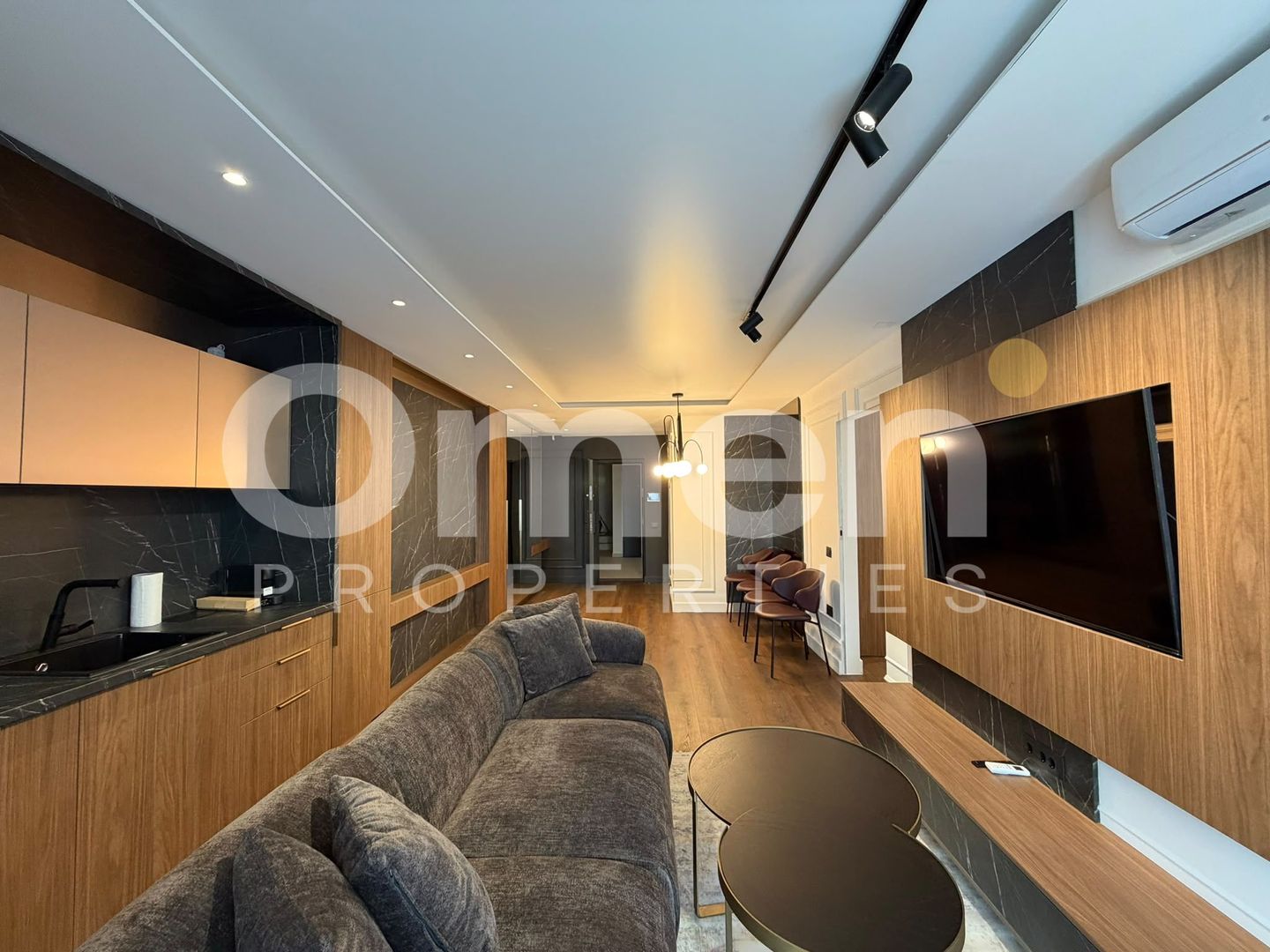 Apartament ultramodern | 3 camere | zona Centrala - Poză 2