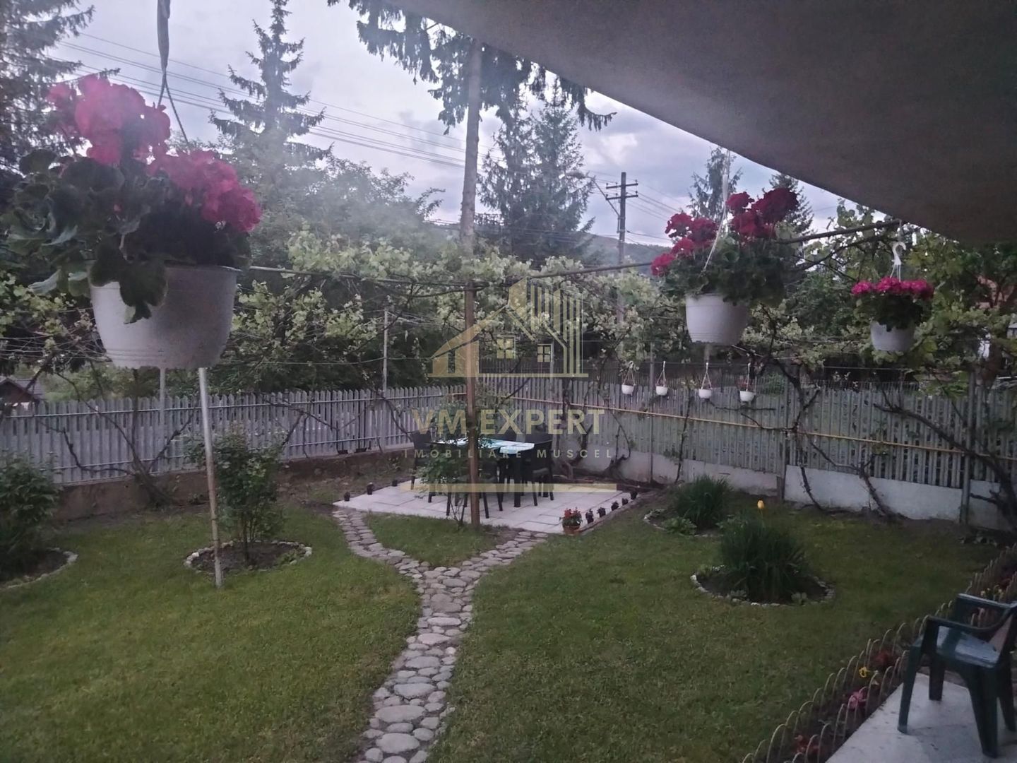 CASA 5 CAMERE, TEREN 600 MP, CAMPULUNG - Poză 7