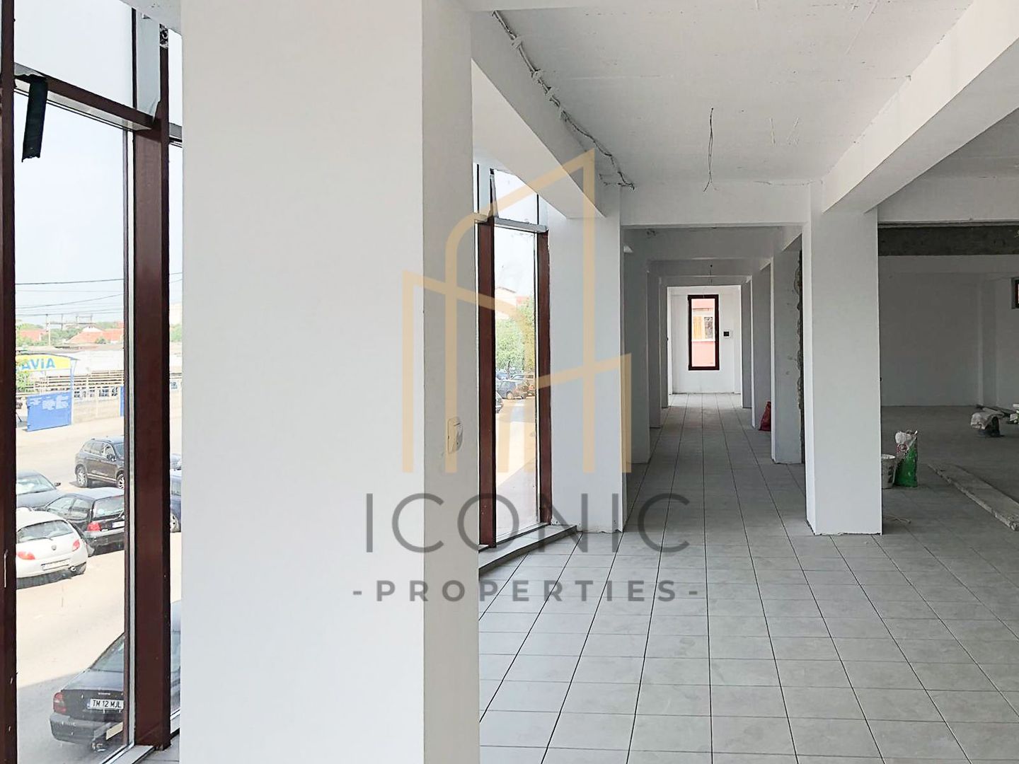 Inchiriez  cladire birouri cu suprafata de  660 mp - Poză 4