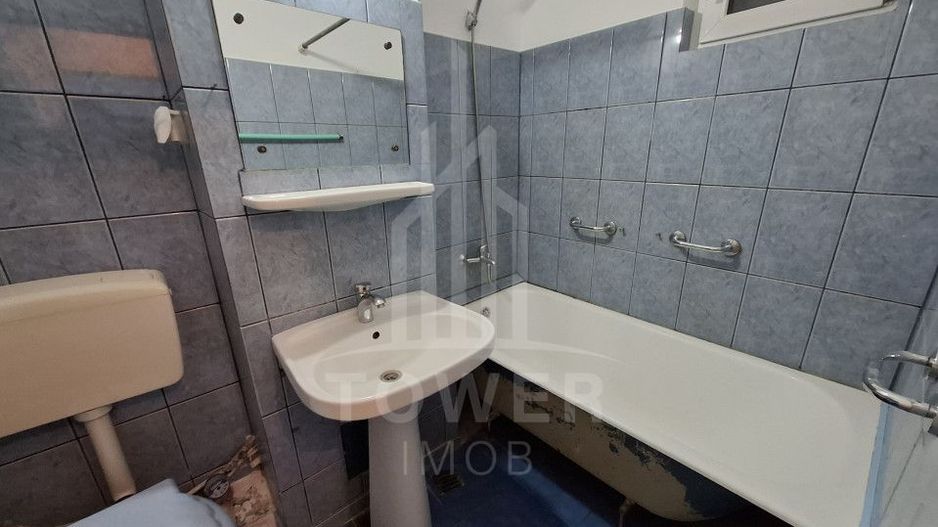Apartament 3 camere decomandat 66 mpu si balcon de vanzare zona Ciresca - Poză 8