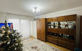 Vând apartament 2 camere   Unirii, 52 m , centrală, izolat - Poză 3