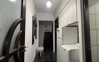 KM 4-5 - Apartament cu 3 camere situat la etajul 3 - Poză 13