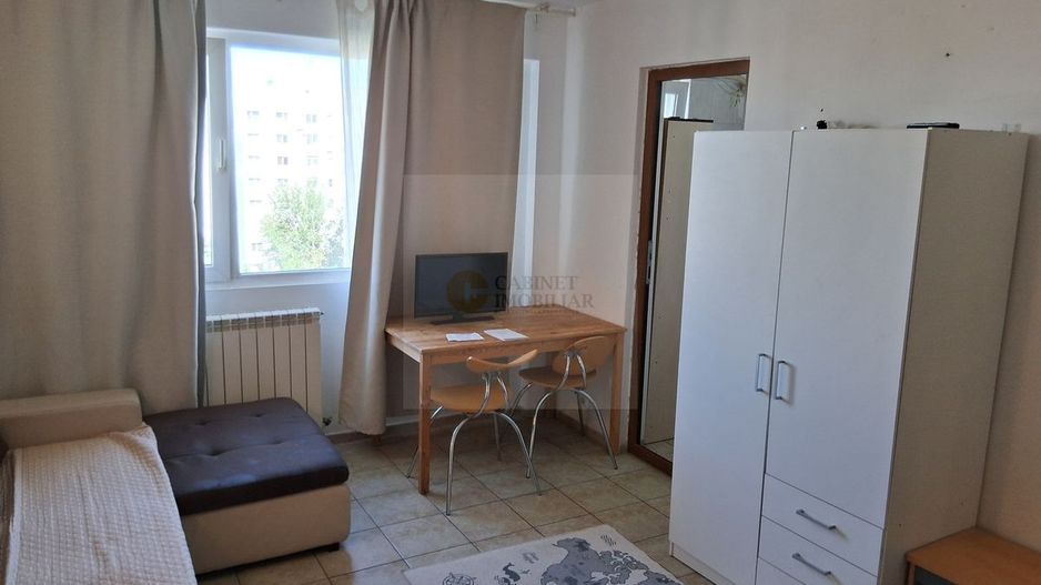 Garsoniera  Piata Victoriei | Etaj superior - Poză 2