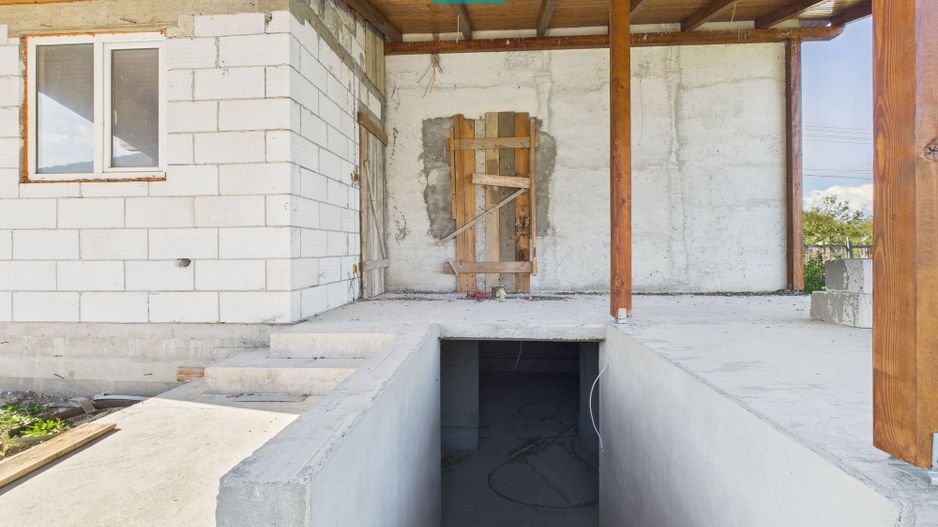 Casă cu panoramă spre dealurile Șiriei - Poză 10