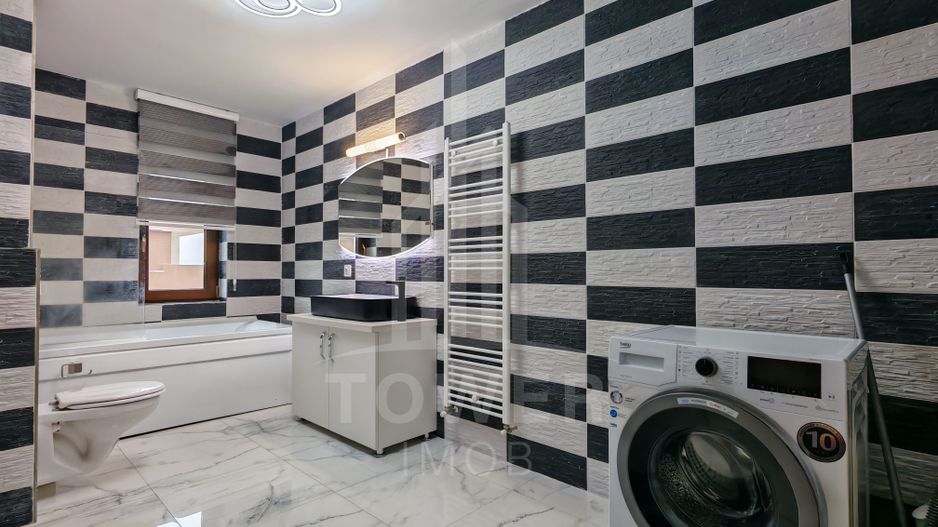 Penthouse 100 mp, terasă generoasă- vedere panoramică, compartimentare excelenta - Poză 13