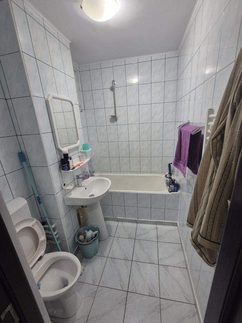 Ap 3 camere Titan - Piata Miniș mobilat/utilat - Poză 11