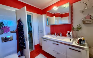 Apartament 3 camere +mansarda amenajată  | Etaj 2 | Zona Semicentrală - Poză 19